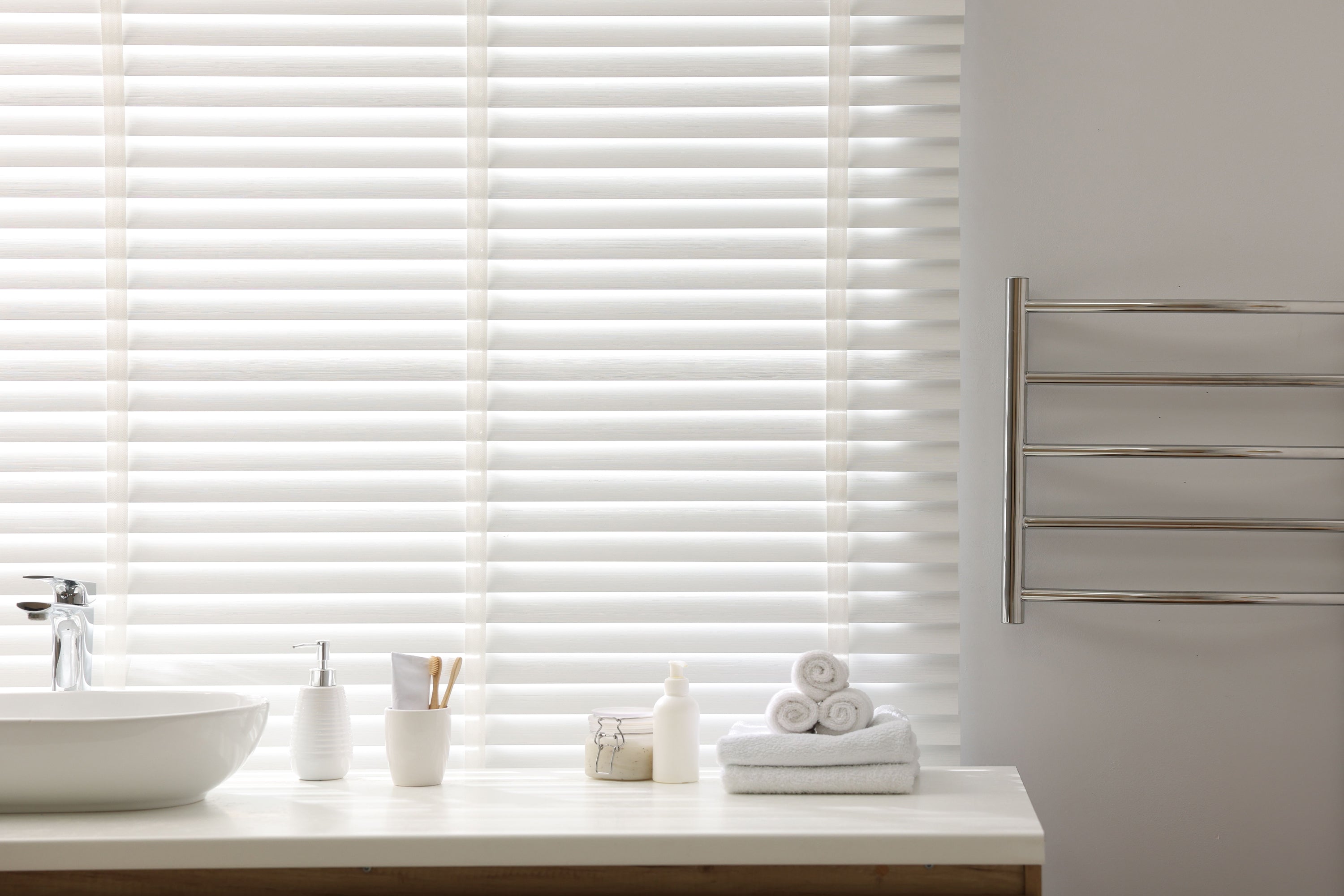 What Are the Differences Between L, S, and C-Shaped Slats