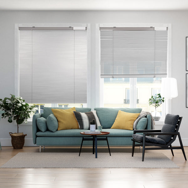 waterproof durable premium PVC vinyl blinds mini blinds in a living room